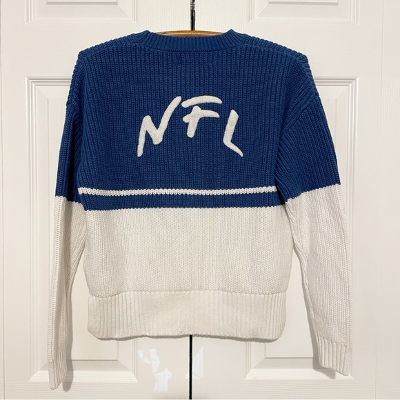 Wear by EA Erin Andrews NFL Sweater Size XL Shield Logo Color Block Football - Picture 1 of 4